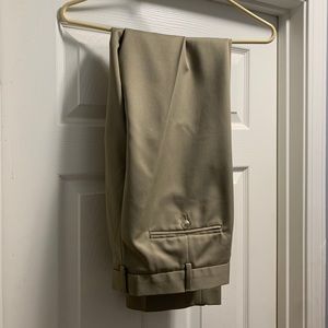 Van Heusen dress pants 33X32